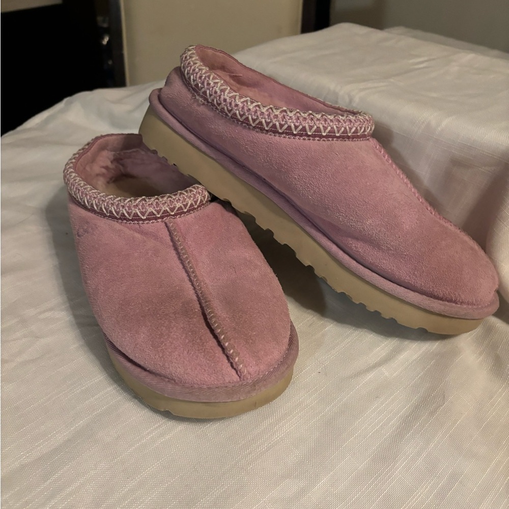 Pink UGG Tasman